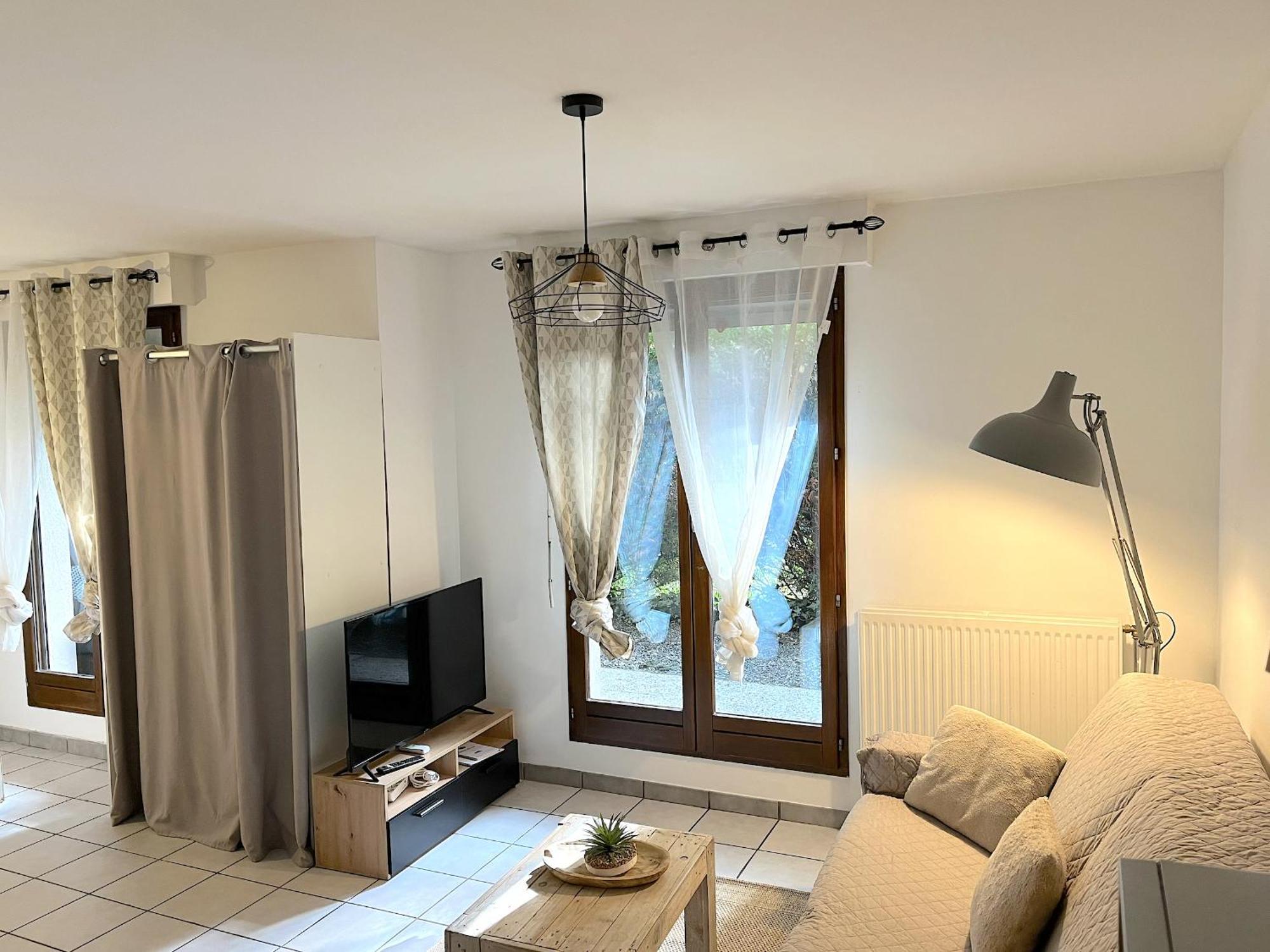 Joli Studio Avec Jardin Apartment Annecy Exterior photo